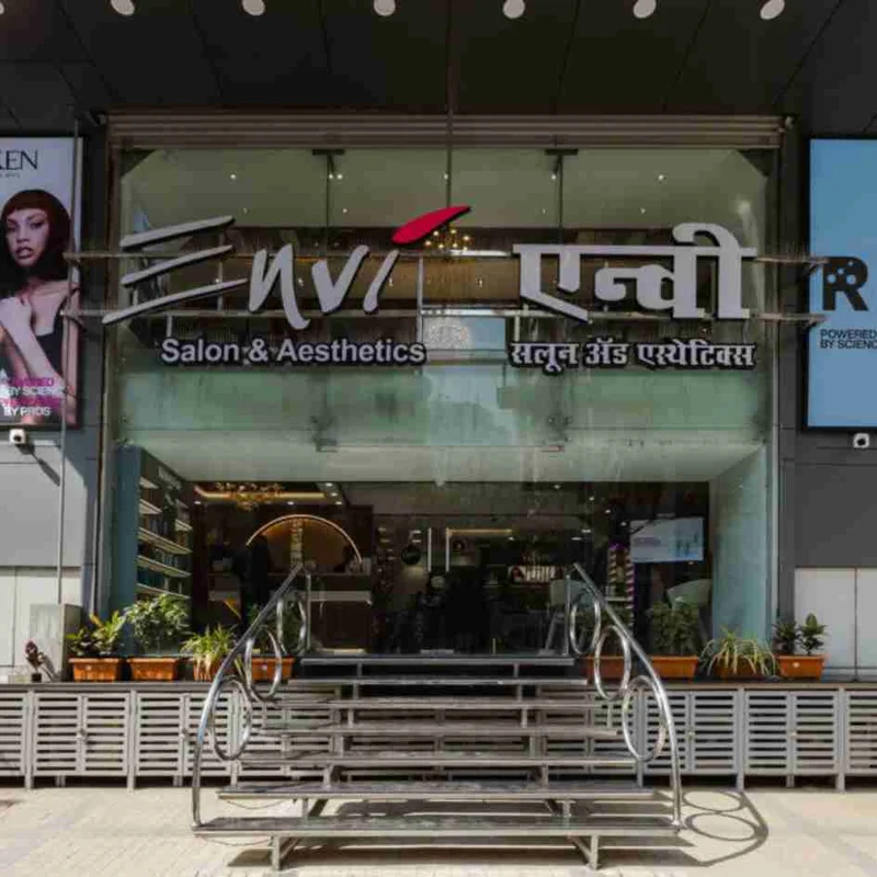 Envi Salon & Aesthetics clinic at Juhu, Mumbai