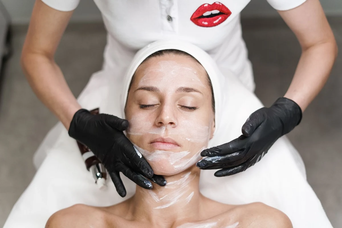 Skin rejuvenation peel treatment for texture and open pores